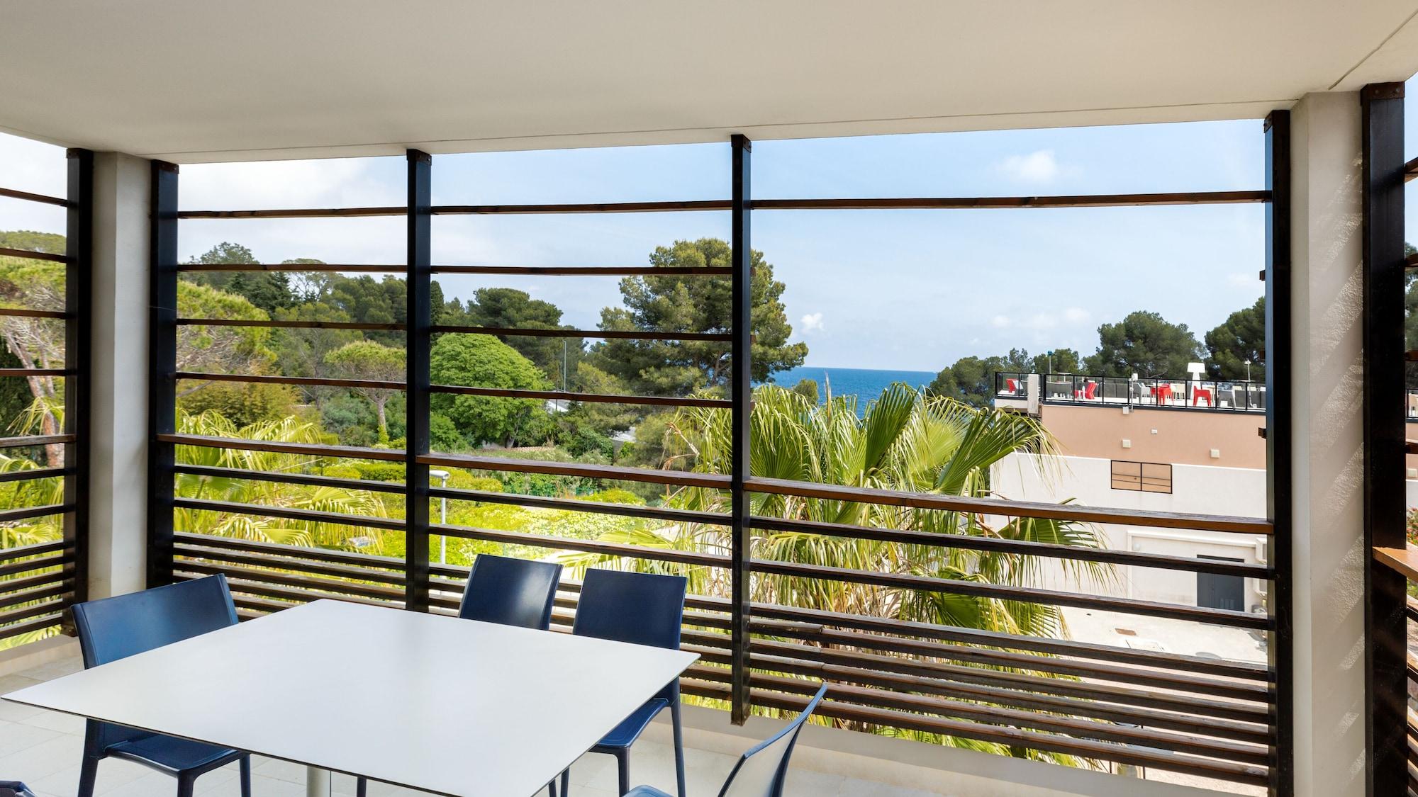 Hotel Sowell Family Riviera Saint-Raphaël Exterior foto